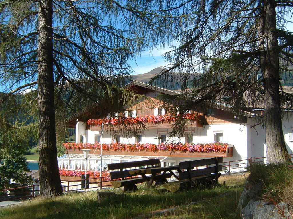 Hotel Etschquelle Resia Zewnętrze zdjęcie